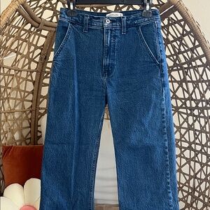 Abercrombie 90’s relaxed high-rise jeans - dark blue trouser style